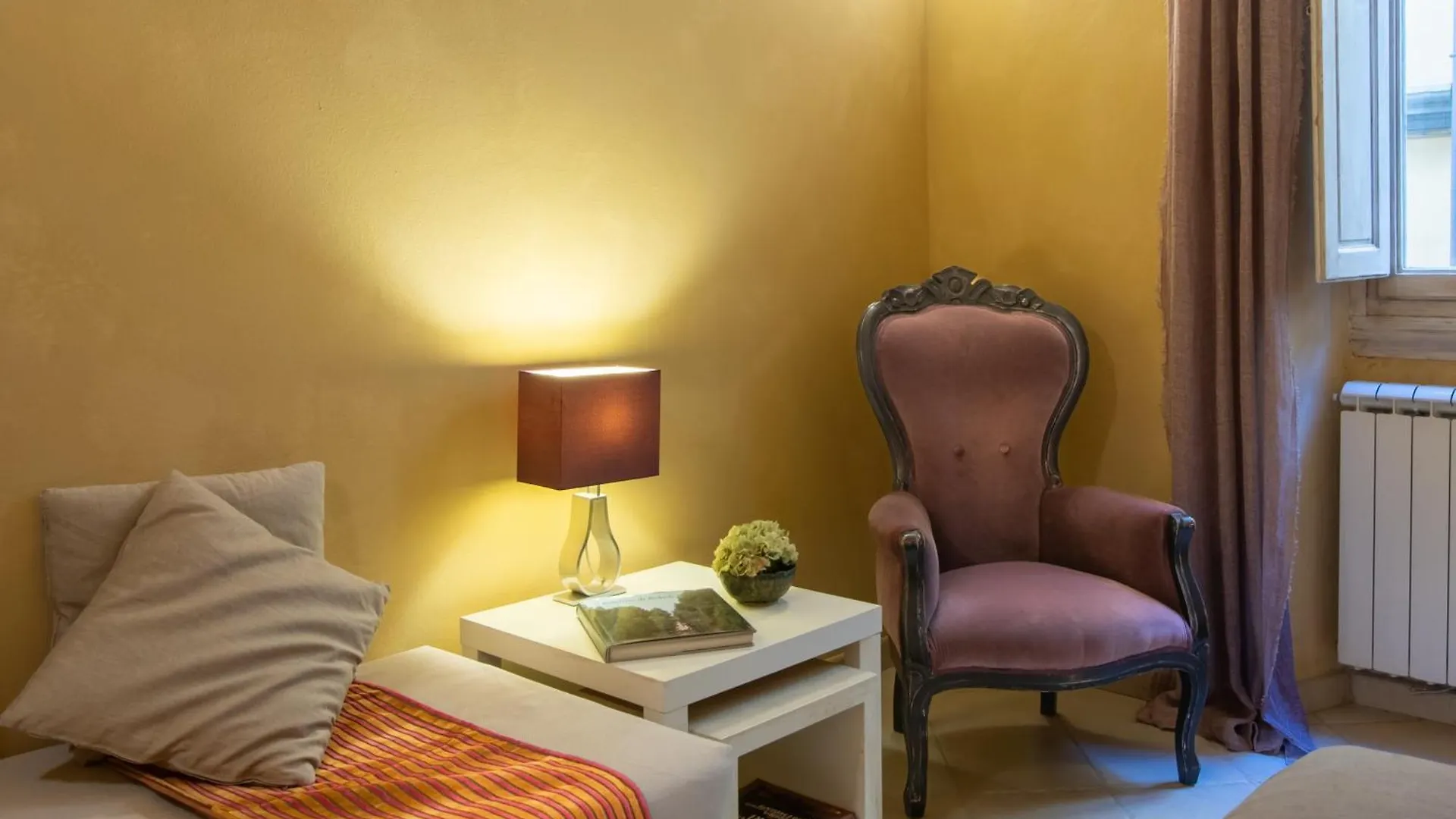 Apartment Cozy Hideaway In The City Center Florenz Italien