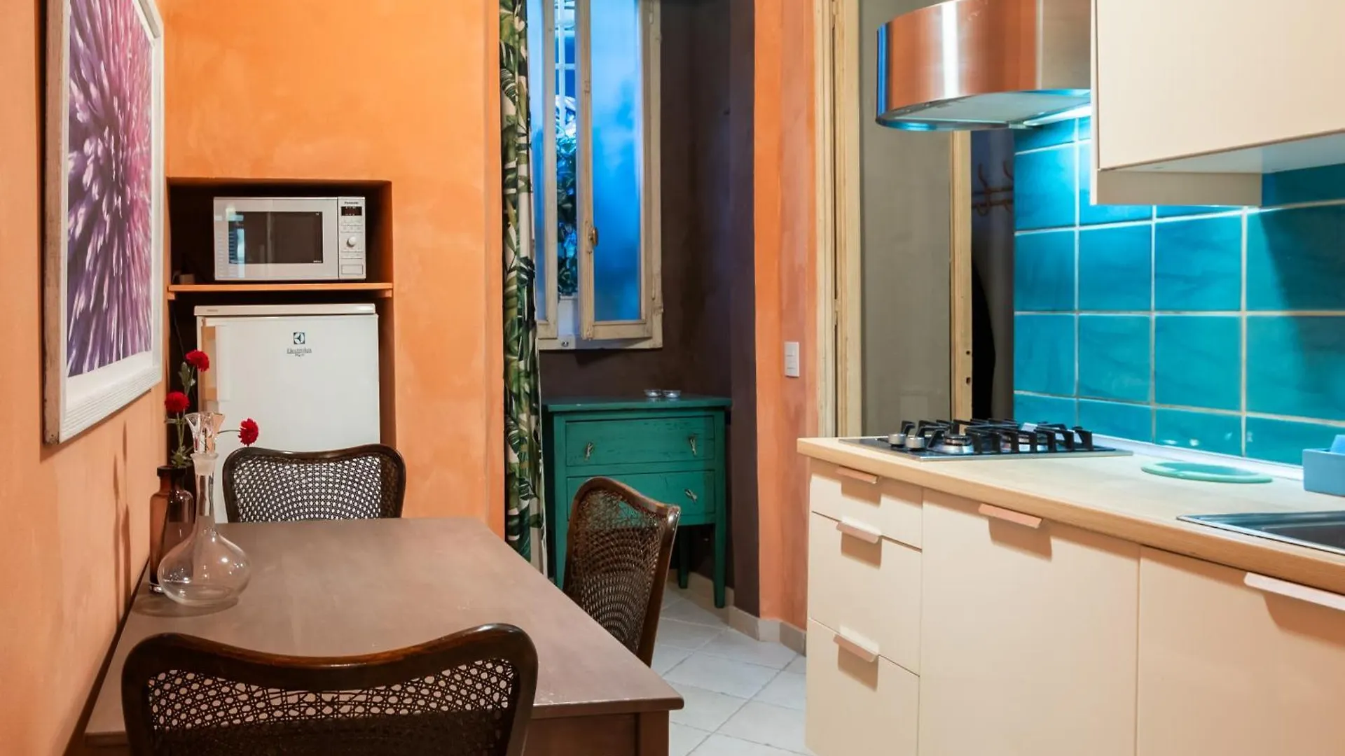 Cozy Hideaway In The City Center Florença 0*,